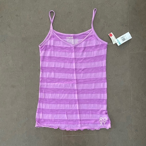 ROXY tank top size large (fits smaller) - Picture 1 of 5